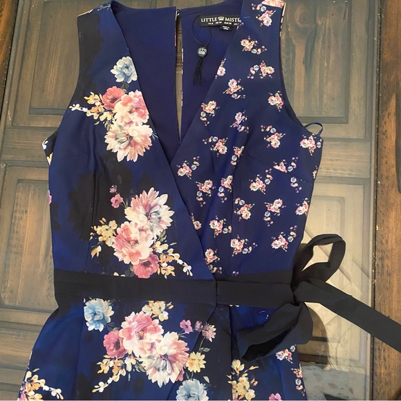 Little Mistress Mixed Floral Faux Wrap Jumpsuit size 4 - Picture 6 of 16